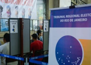 TRE-RJ inicia plantões aos sábados para atendimento eleitoral até 6 de maio. Saiba horários, serviços disponíveis e como regularizar o título no Rio.
