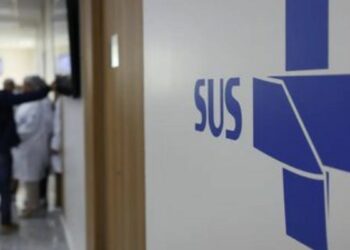 SUS fortalece atendimento a pessoas com hemofilia no Brasil, com diagnóstico precoce, novas terapias e mais qualidade de vida.