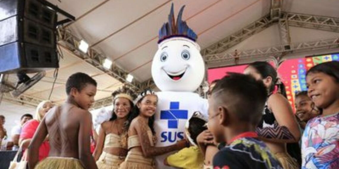O Ministério da Saúde lançou o Mês de Vacinação dos Povos Indígenas 2026, com expectativa de aplicar mais de 89 mil doses em 34 distritos sanitários especiais indígenas.