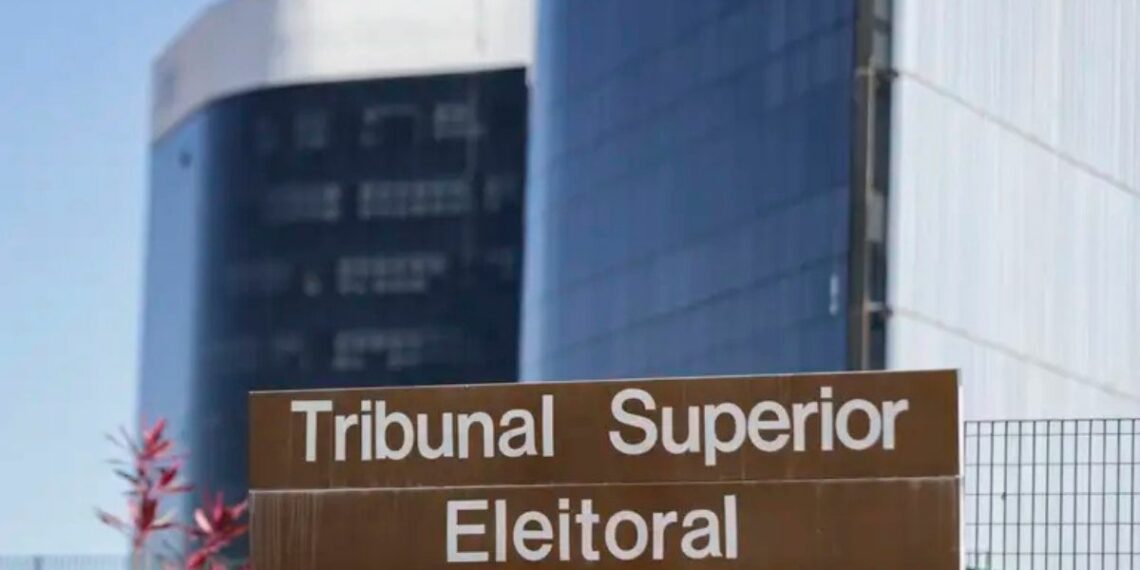 Termina hoje o prazo para partidos e candidatos se regularizarem no TSE para as eleições de outubro. Veja regras sobre filiação, domicílio e desincompatibilização.
