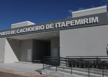 Aeroporto de Cachoeiro de Itapemirim é inaugurado após reforma de R$ 76 milhões e passa a ter estrutura para voos comerciais e expansão logística.