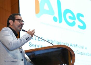 A Assembleia Legislativa do Espírito Santo apresentou o programa IA.ALES durante o LegisTech. Novas ferramentas com inteligência artificial prometem modernizar processos, ampliar transparência e facilitar o acesso da população às atividades parlamentares.