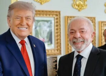 Lula e Donald Trump se reuniram na Casa Branca para discutir comércio, tarifas e cooperação entre Brasil e Estados Unidos. Encontro ocorreu em Washington.