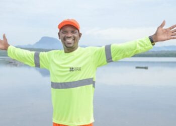 Dia do Gari homenageia profissionais da limpeza urbana em Vitória, responsáveis pela coleta de lixo, varrição e manutenção da cidade.