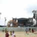 Corpo de Bombeiros realiza segunda vistoria nas estruturas do show de Shakira em Copacabana para garantir segurança do público e liberar evento deste sábado.