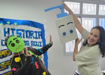 Vitória promove ações educativas em unidades de saúde durante o mês de maio para reforçar a importância da higienização das mãos na prevenção de doenças.