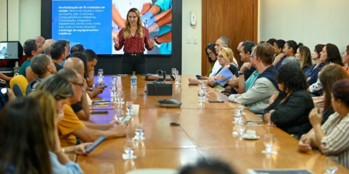 Prefeitura de Vitória anuncia reforma de 10 unidades de saúde e reforça investimentos na modernização da rede pública municipal.