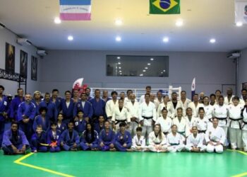 Encontro de Judocas Veteranos do Espírito Santo reúne atletas de diferentes gerações neste sábado, no Ginásio de Lutas da Sesport, com presença do olímpico Ezequiel Paraguassu.