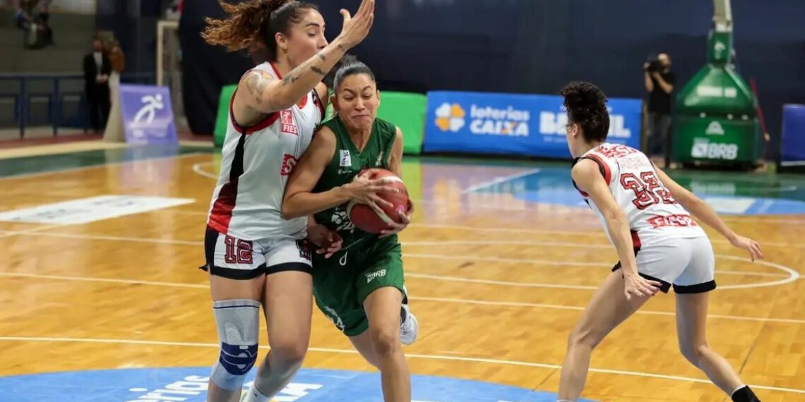 Sesi Araraquara vence Cerrado BRB pela LBF 2026, chega à 12ª vitória e mantém disputa acirrada pela liderança com o Sampaio Basquete.