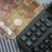 Governo lança Novo Desenrola Brasil com renegociação de dívidas, descontos de até 90%, juros menores e possibilidade de limpar o nome imediatamente.