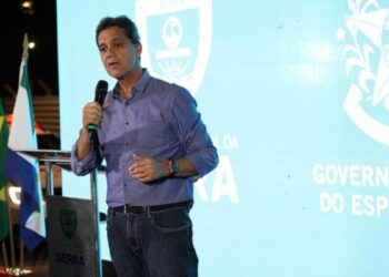 Governo do Estado anuncia construção de creche em tempo integral e reforma de Cras na Serra, com investimentos voltados à Educação Infantil e assistência social.