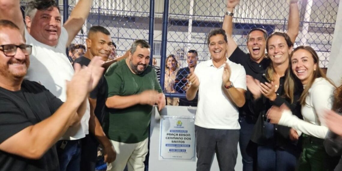 Governo do Espírito Santo entrega praça revitalizada e anuncia recapeamento de 41 vias em Guarapari com investimento de R$ 13,3 milhões.