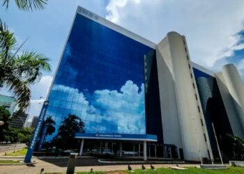 Supremo Tribunal Federal mantém decisão contra a revisão da vida toda do INSS após retirada de destaque feita por Edson Fachin. Corte rejeitou novo recurso apresentado pela CNTM.