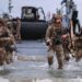 Exercício militar entre Brasil e França reuniu cerca de 1,7 mil militares na Ilha da Marambaia, no Rio de Janeiro, durante a Operação Jeanne d’Arc 2026.