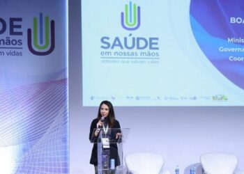 Lideranças de hospitais públicos participaram em Brasília de encontro do projeto Saúde em Nossas Mãos, iniciativa do PROADI-SUS que já evitou mais de 17 mil infecções hospitalares e gerou economia de R$ 210 milhões ao SUS.