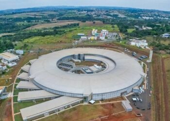 Lula inaugura quatro novas linhas do acelerador Sirius em Campinas e anuncia investimentos em saúde, tecnologia e infraestrutura científica.