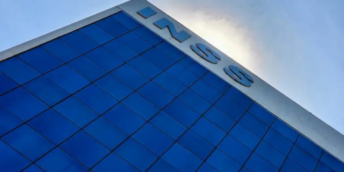 STF mantém decisão que derrubou a revisão da vida toda das aposentadorias do INSS e confirma que aposentados não precisarão devolver valores recebidos.