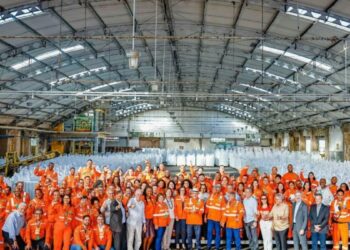 Presidente Lula visita Fafen-BA e celebra retomada da produção de fertilizantes nitrogenados no Brasil. Unidade da Petrobras deve gerar empregos, fortalecer o agronegócio e ampliar a produção nacional de ureia.