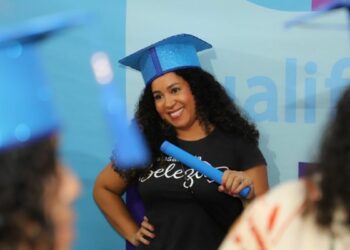 Qualificar ES abre 10.771 vagas em cursos gratuitos presenciais no Espírito Santo. Inscrições vão até 27 de maio pelo site da Secti.