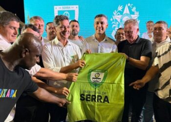 Governo do Espírito Santo inaugura obras do Binário de Novo Horizonte e autoriza construção de novo CMEI na Serra. Investimentos superam R$ 19 milhões.