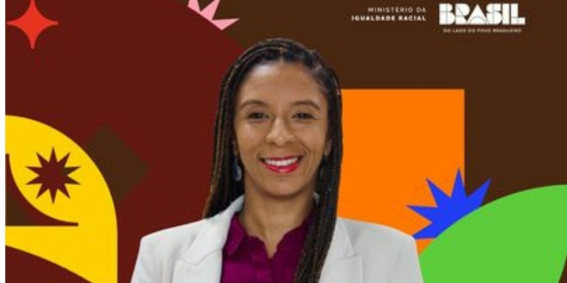 Ministra Rachel Barros defende políticas públicas para mães e afirma que maternidade deve ser responsabilidade compartilhada entre sociedade e Estado.