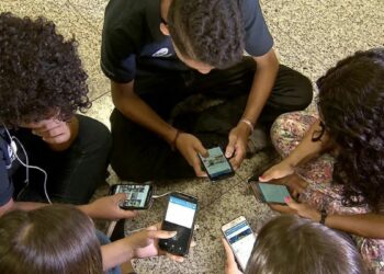 Comissão de Direitos Humanos da Ales promove audiência sobre proteção de crianças e adolescentes no ambiente digital e violência sexual infantojuvenil.