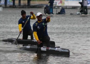 Brasil brilhou na etapa de Brandemburgo da Copa do Mundo de Canoagem e Paracanoagem com ouros de Isaquias Queiroz e Fernando Rufino, além de prata e bronze em provas paralímpicas.