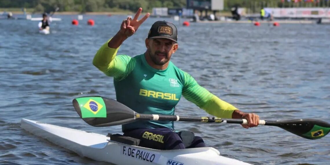 Brasil conquista sete medalhas na etapa de Brandemburgo da Copa do Mundo de canoagem e paracanoagem, com destaque para Isaquias Queiroz e Fernando Rufino.
