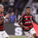 Pedro empata para o Flamengo e incendia o Maracanã