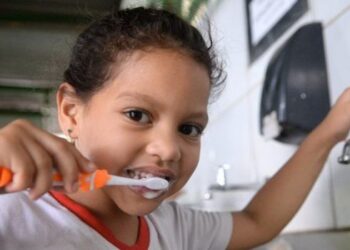 Ministério da Saúde realiza o Dia B da Saúde Bucal em todo o país com ações gratuitas de prevenção, atendimento odontológico e promoção da saúde pelo SUS.