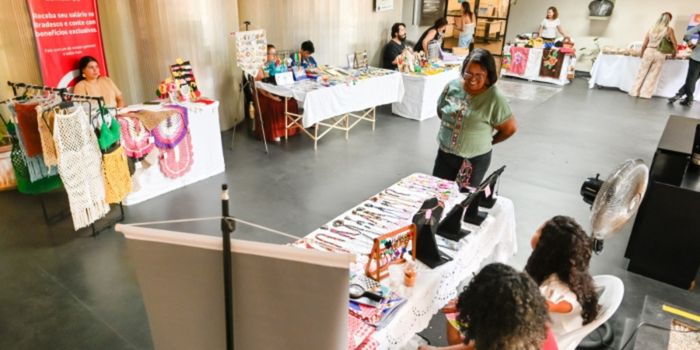 Feira de Mulheres Empreendedoras retorna à Prefeitura de Vitória com artesanato, moda, gastronomia e produtos autorais feitos por mulheres da capital.