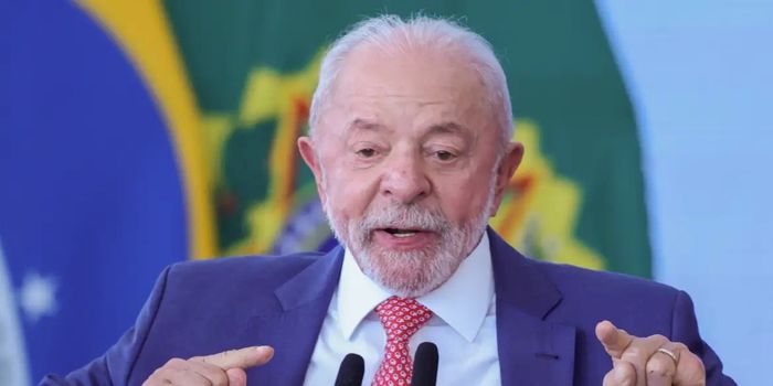 Lula critica classificação de facções brasileiras pelos EUA, cobra respeito à soberania nacional e defende combate ao crime organizado pelas instituições brasileiras.