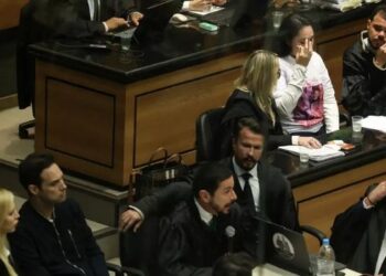 Tribunal do Júri entra no sétimo dia de julgamento do caso Henry Borel. Testemunhas de defesa de Monique Medeiros e Jairo Souza Santos prestam depoimento no Rio de Janeiro.
