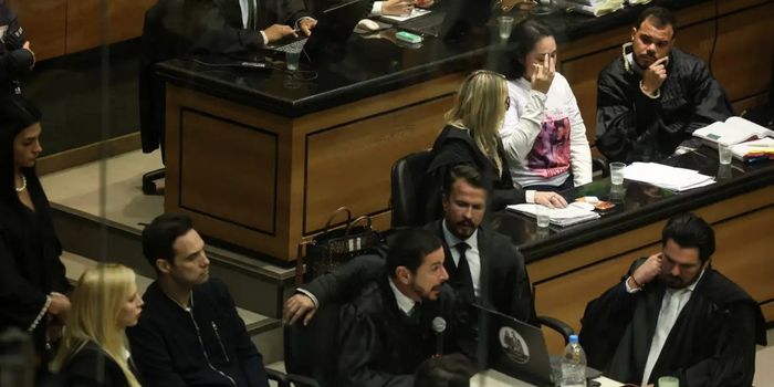 Tribunal do Júri entra no sétimo dia de julgamento do caso Henry Borel. Testemunhas de defesa de Monique Medeiros e Jairo Souza Santos prestam depoimento no Rio de Janeiro.