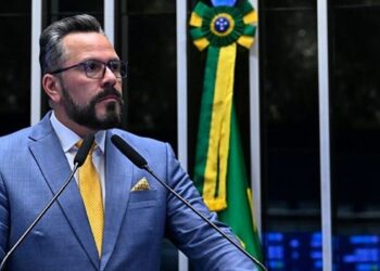 Senado aprova projeto que cria departamento no CNJ para monitorar decisões internacionais de direitos humanos e evitar novas condenações ao Brasil.