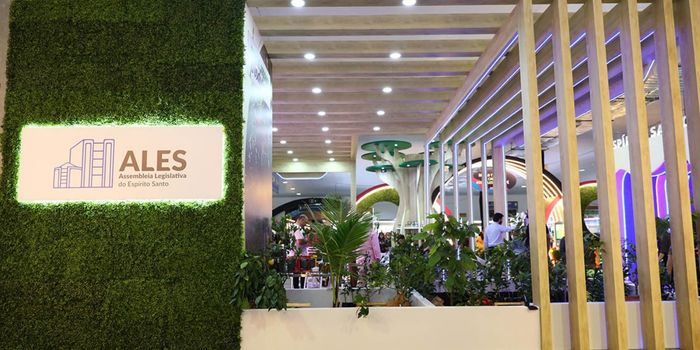 Assembleia Legislativa do Espírito Santo participa da Feira dos Municípios 2026 com estande do projeto Arranjos Produtivos, voltado ao fortalecimento da agricultura familiar e da cadeia do cacau.