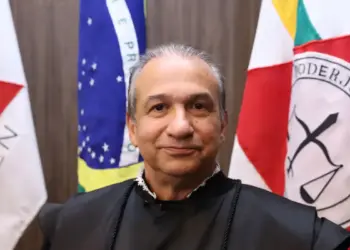 CNJ abre processo disciplinar contra desembargador do TJMG investigado por suspeitas de crimes sexuais