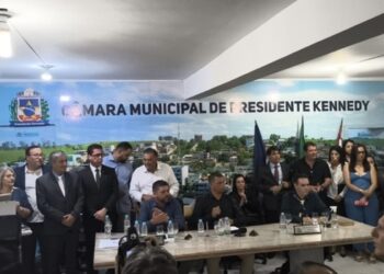 Presidente Kennedy (ES) entre a liminar e o silêncio: a polêmica tentativa de esvaziar o debate da LDO