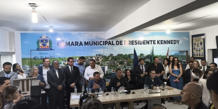 Presidente Kennedy (ES) entre a liminar e o silêncio: a polêmica tentativa de esvaziar o debate da LDO
