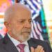 Lula participa do lançamento da Fragata Cunha Moreira, em Itajaí. Programa fortalece a Marinha, gera empregos e impulsiona a indústria de defesa brasileira.