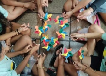 Projeto da Prefeitura de Vitória leva ações de prevenção ao trabalho infantil e à exploração sexual para escolas. Iniciativa já alcançou centenas de estudantes.