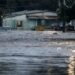 Pesquisa mostra que alagamentos e enchentes são as maiores preocupações ambientais nas capitais brasileiras. Calor excessivo, poluição do ar e mudanças climáticas também estão entre os principais desafios.