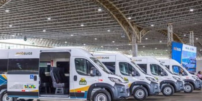 Governo Federal investe R$ 2,3 milhões na entrega de vans adaptadas para fortalecer a assistência social e ampliar o atendimento em municípios da Paraíba.