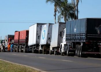 Roubos de carga caem 37% em São Paulo, enquanto casos de estupro e estupro de vulnerável apresentam aumento, aponta SSP.