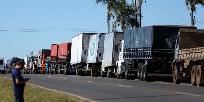 Roubos de carga caem 37% em São Paulo, enquanto casos de estupro e estupro de vulnerável apresentam aumento, aponta SSP.
