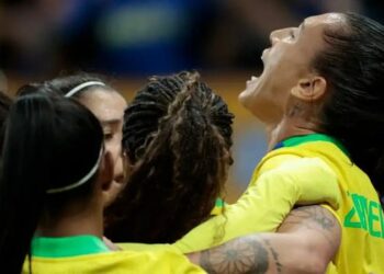Brasil derrota os Estados Unidos por 2 a 1 em amistoso internacional na Neo Química Arena. Seleção feminina conquista segunda vitória seguida sobre as atuais referências do futebol mundial.
