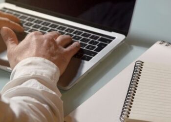 Pesquisadores do Espírito Santo já podem se inscrever na terceira chamada do edital da Fapes para publicação de artigos técnico-científicos em revistas especializadas.