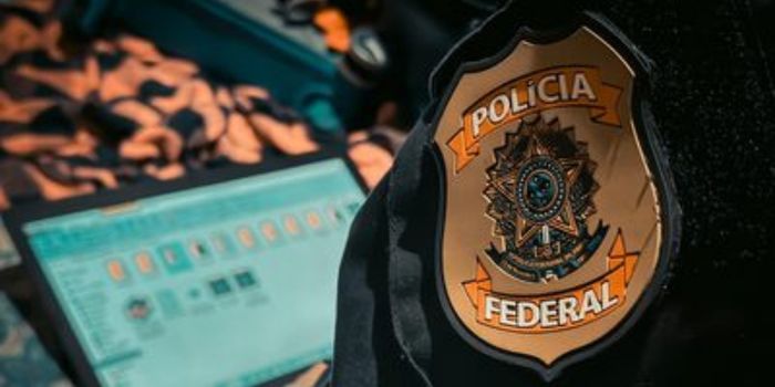 PF realiza operação nacional contra suspeitos de abuso sexual infantojuvenil online e reforça alerta sobre segurança digital.