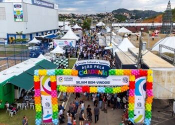 Campo do Normilhão, em Vila Velha, recebe neste sábado ação com mais de 190 serviços gratuitos para moradores de todas as idades.
