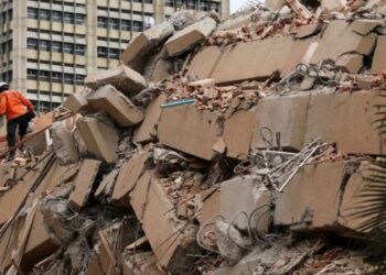Ministério da Saúde envia cinco kits de calamidade para a Venezuela, enquanto equipes brasileiras atuam nas operações de busca e assistência às vítimas.